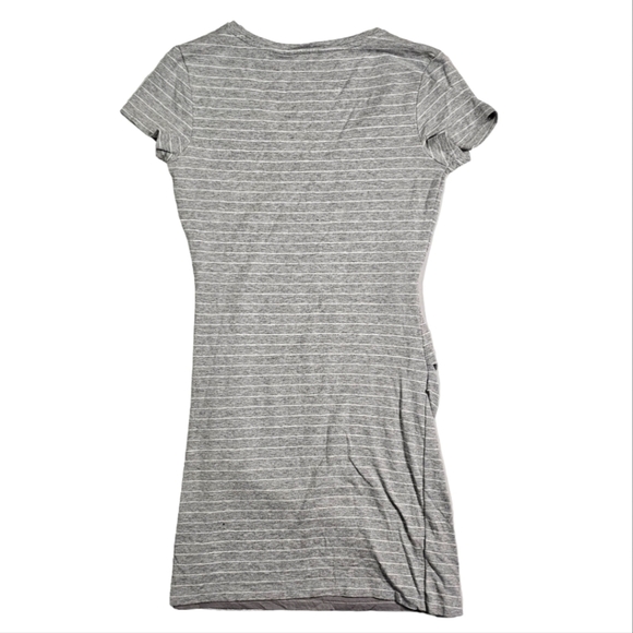 Athleta Grey Striped Fitted Midi Dress Size X Small Scoop Neck Short Sleeve - Picture 3 of 4